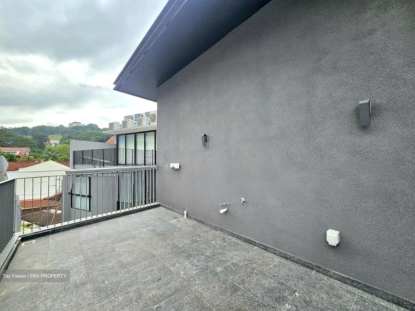 Elizabeth Drive (D23), Terrace #520972061